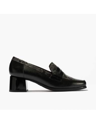 Zapato mujer piel pitillos